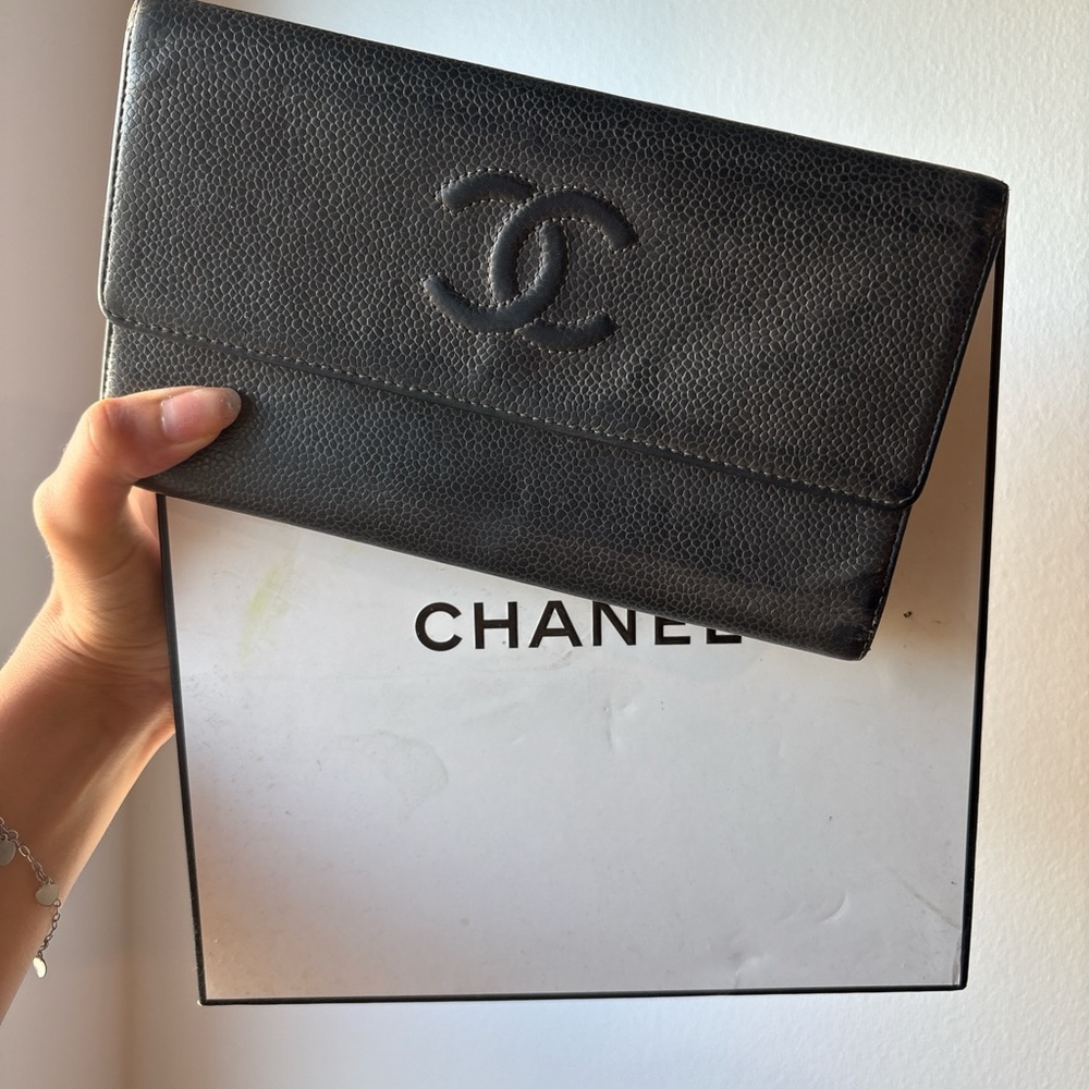 CHANEL Black Wallet